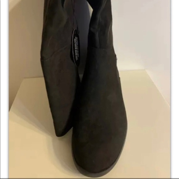 Brand New Style & Co Lessah Black Microfiber Boots - Picture 5 of 6